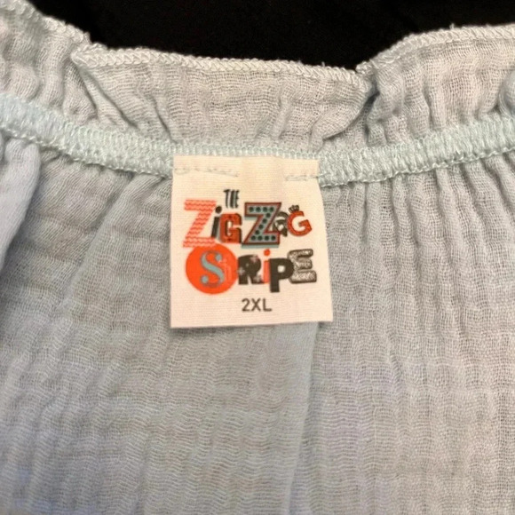 ~Zig Zag~ Tank - XL & 2XL - Picture 7 of 7